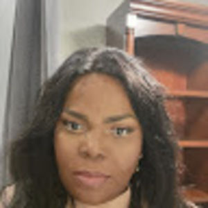 Meet your Posher, Clarisse bahati